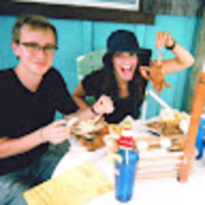 Meet your Posher, Mina